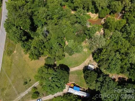 3901 Hickory Highway Statesville NC 28677