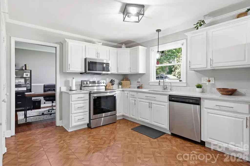 6621 Fair Lawn Road Charlotte NC 28215
