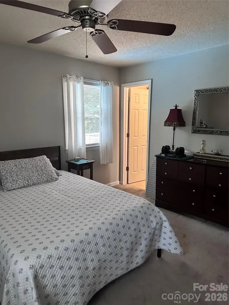 523 Boxwood Street Hudson NC 38638