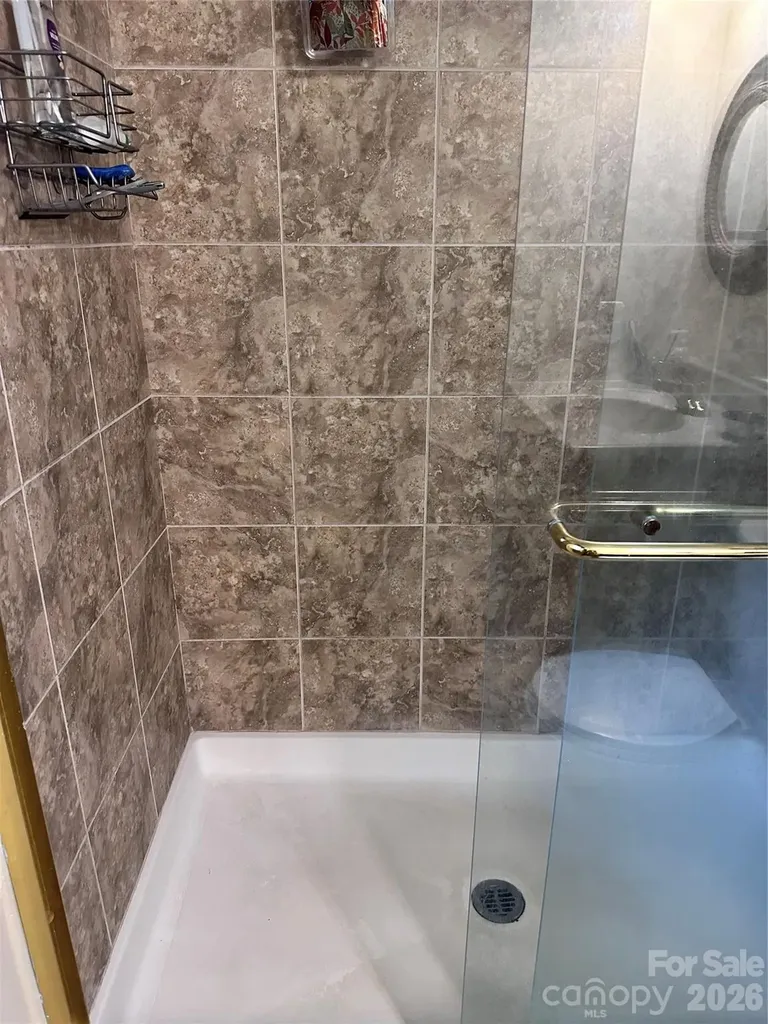 523 Boxwood Street Hudson NC 38638