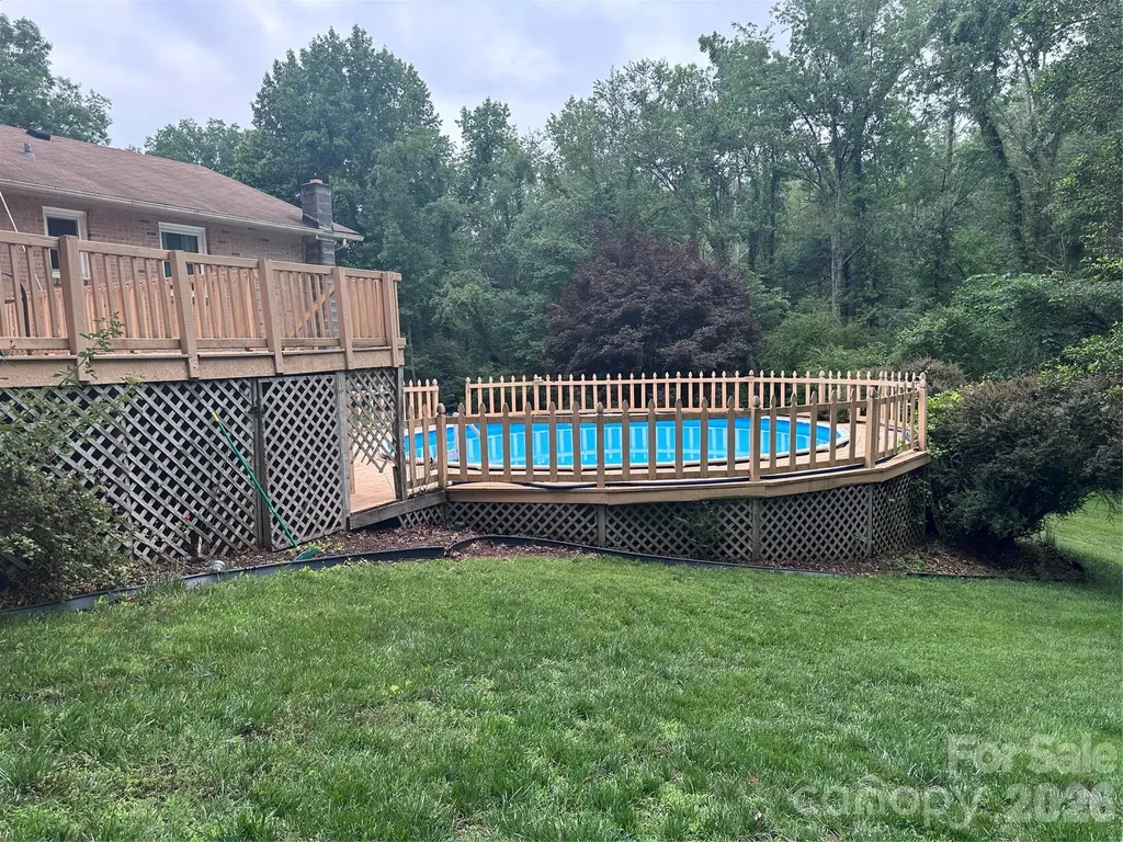523 Boxwood Street Hudson NC 38638