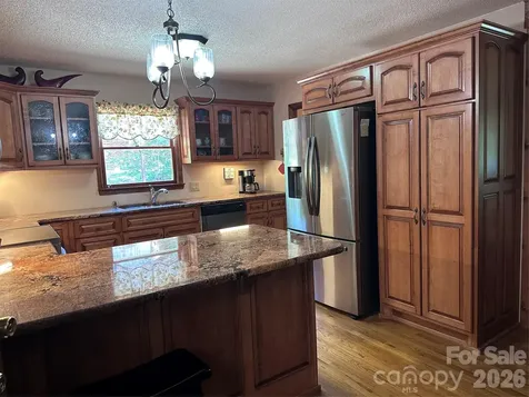 523 Boxwood Street Hudson NC 38638