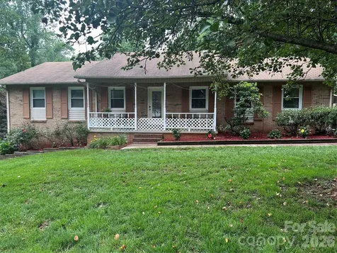 523 Boxwood Street Hudson NC 38638