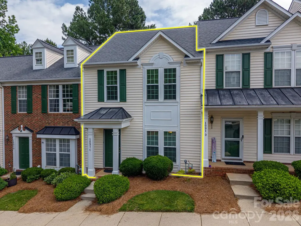 1091 Cramerton Village Drive Cramerton NC 28032