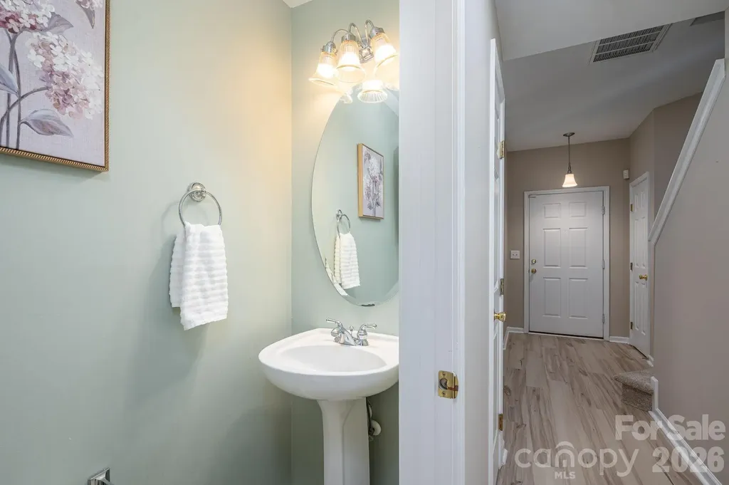 1091 Cramerton Village Drive Cramerton NC 28032