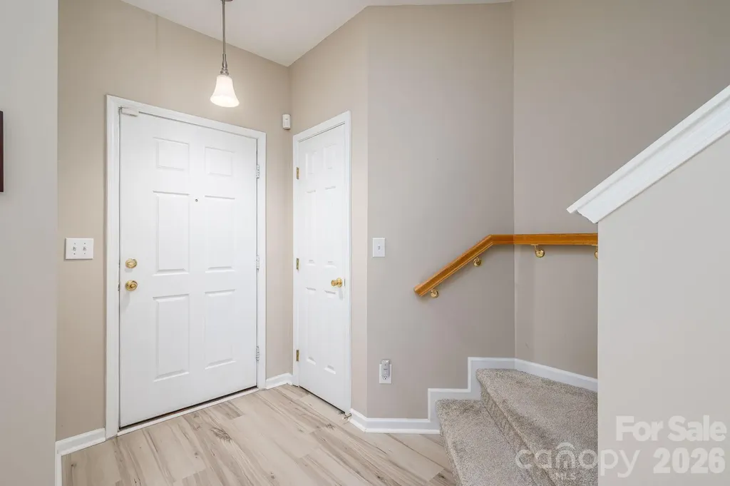 1091 Cramerton Village Drive Cramerton NC 28032