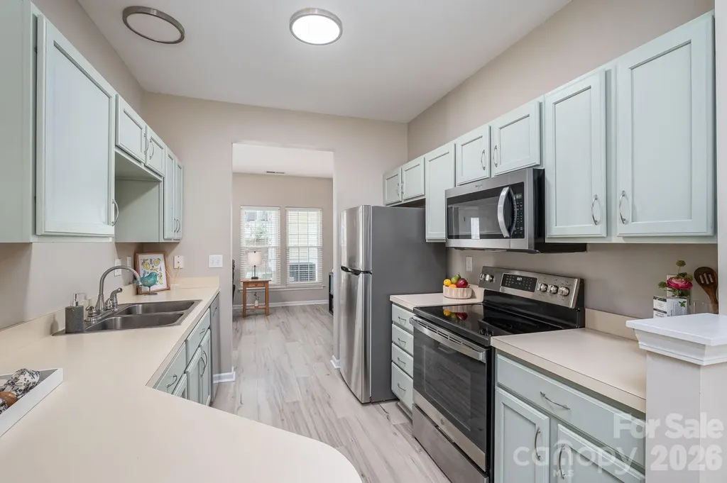 1091 Cramerton Village Drive Cramerton NC 28032