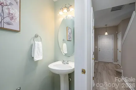 1091 Cramerton Village Drive Cramerton NC 28032