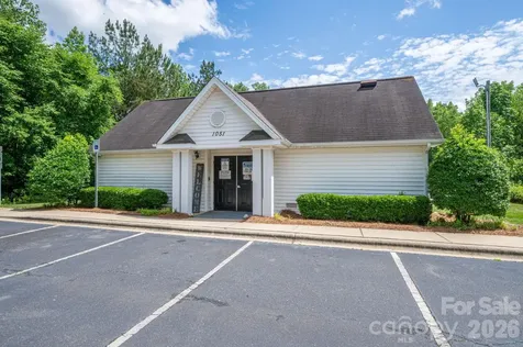 1091 Cramerton Village Drive Cramerton NC 28032