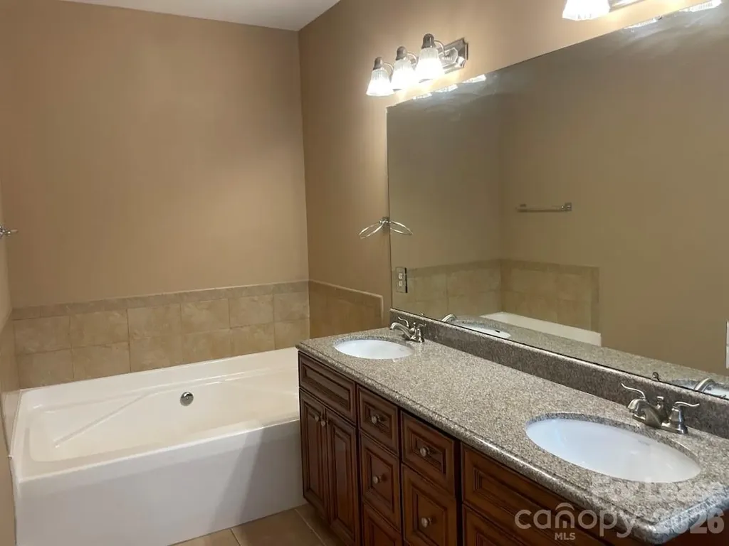 15314 S Birkdale Commons Parkway Huntersville NC 28078