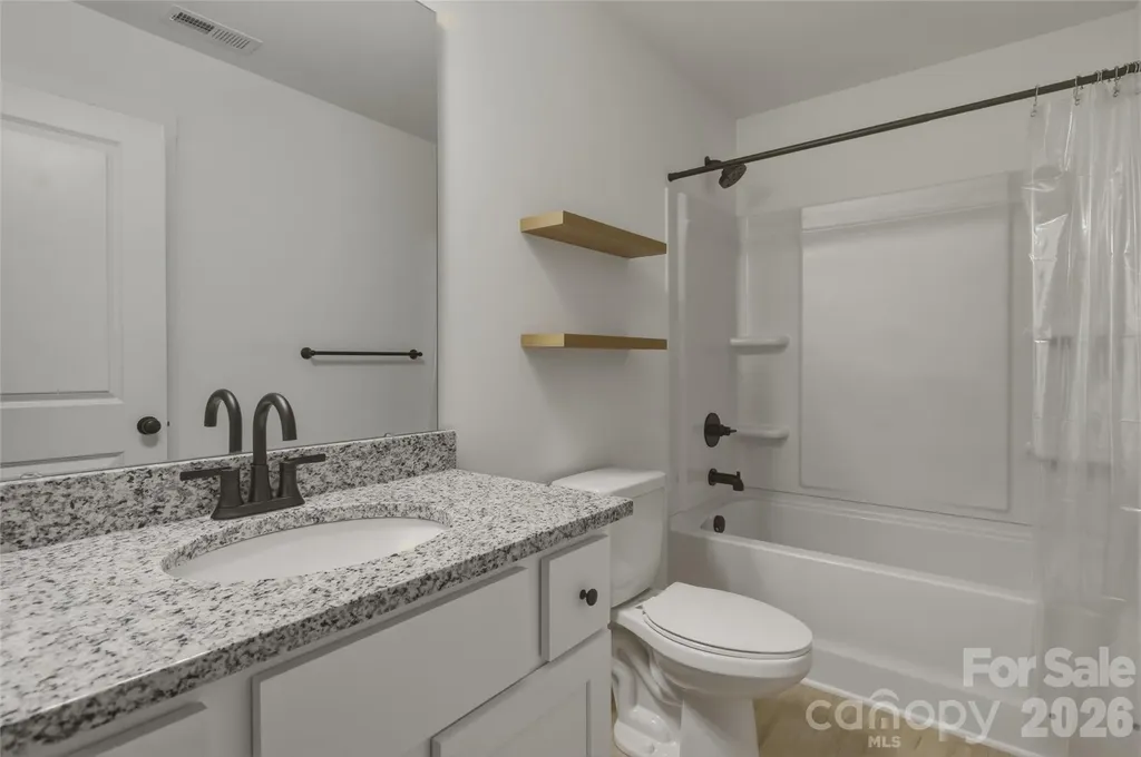 2412 Mintew Circle Lincolnton NC 28092