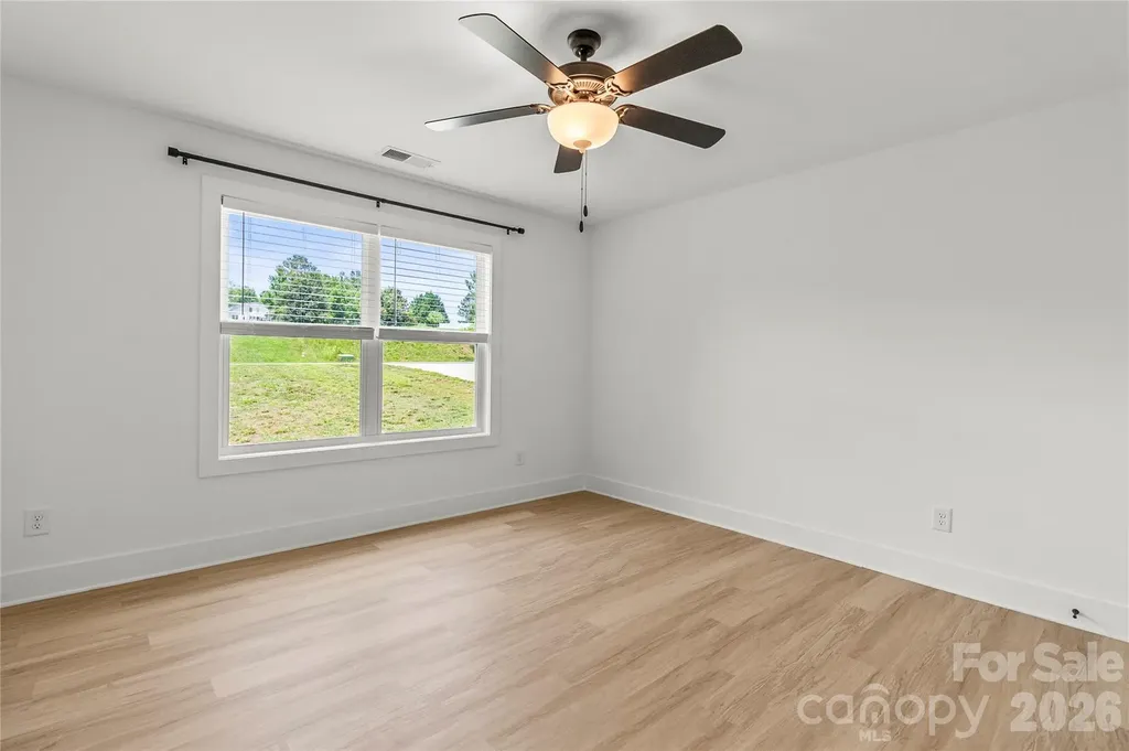 2412 Mintew Circle Lincolnton NC 28092