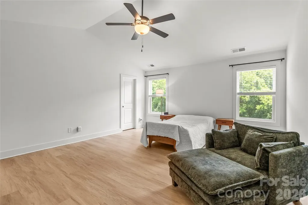 2412 Mintew Circle Lincolnton NC 28092