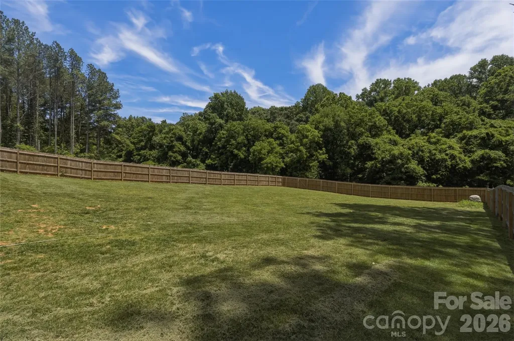 2412 Mintew Circle Lincolnton NC 28092