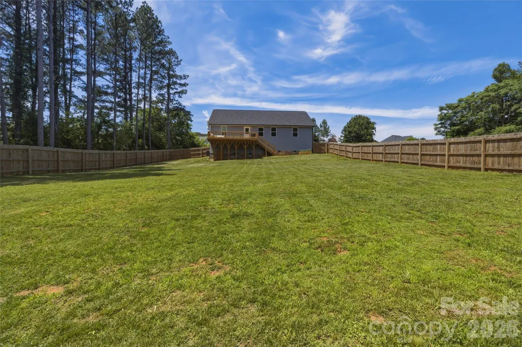 2412 Mintew Circle Lincolnton NC 28092