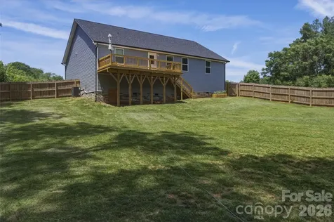 2412 Mintew Circle Lincolnton NC 28092