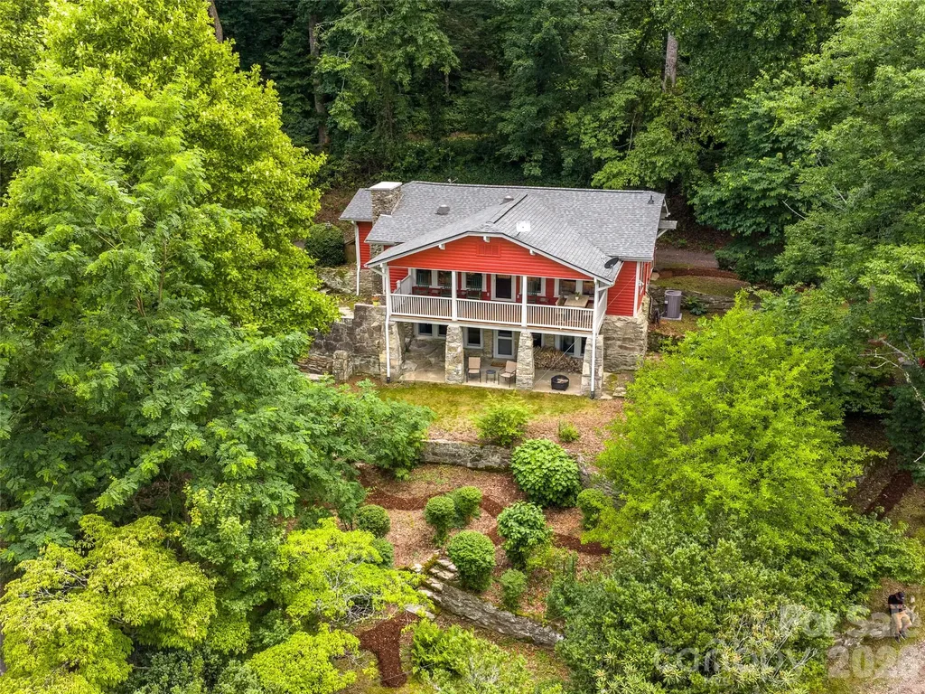 206 Chestnut Hill Road Gerton NC 28735