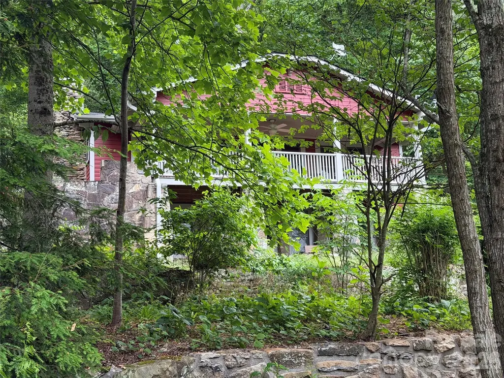 206 Chestnut Hill Road Gerton NC 28735