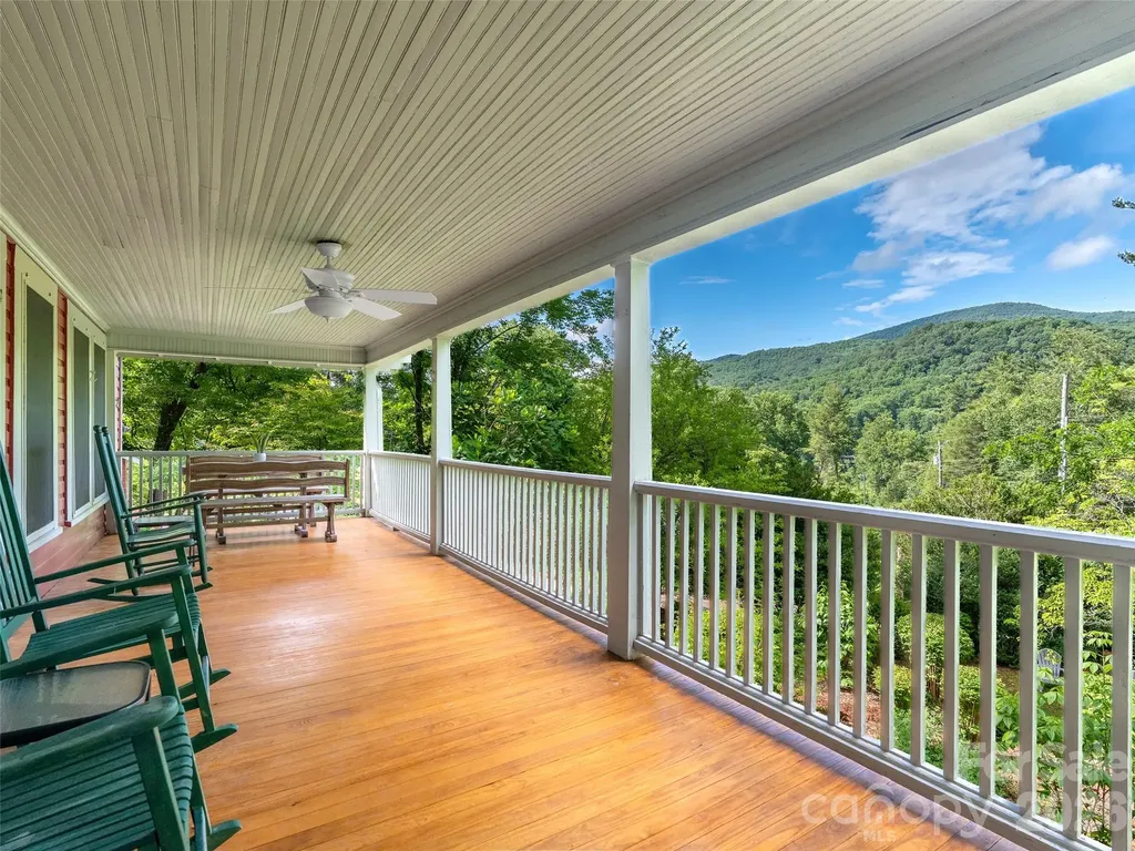 206 Chestnut Hill Road Gerton NC 28735