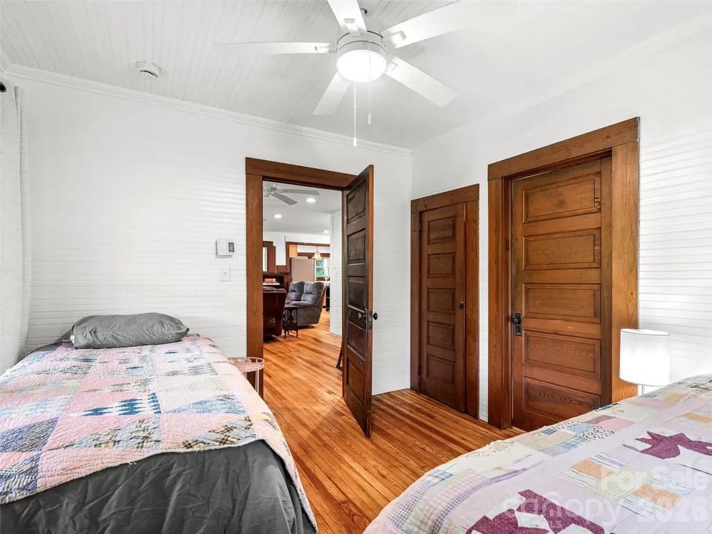 206 Chestnut Hill Road Gerton NC 28735
