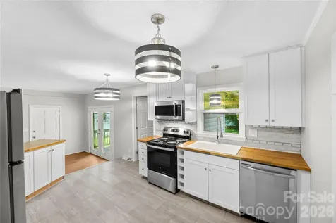 619 Greenbriar Avenue Rock Hill SC 29730