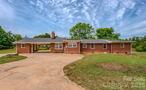 1241 County Line Road Rutherfordton NC 28139