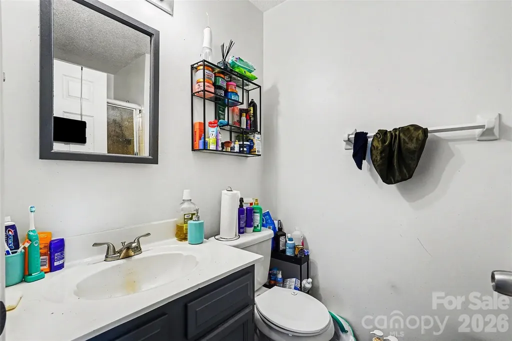 6223 Rosecroft Drive Charlotte NC 28215