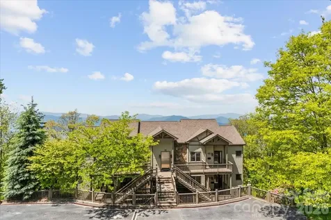 30 Club Villa Court Burnsville NC 28714