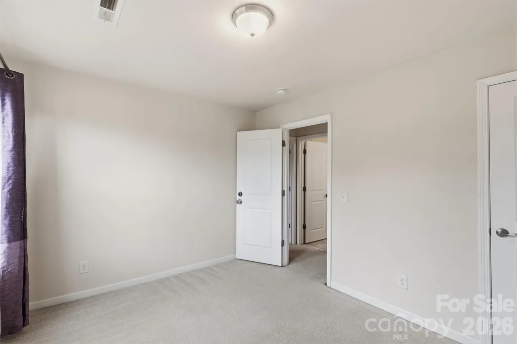 1502 Sharon Road W Charlotte NC 28210