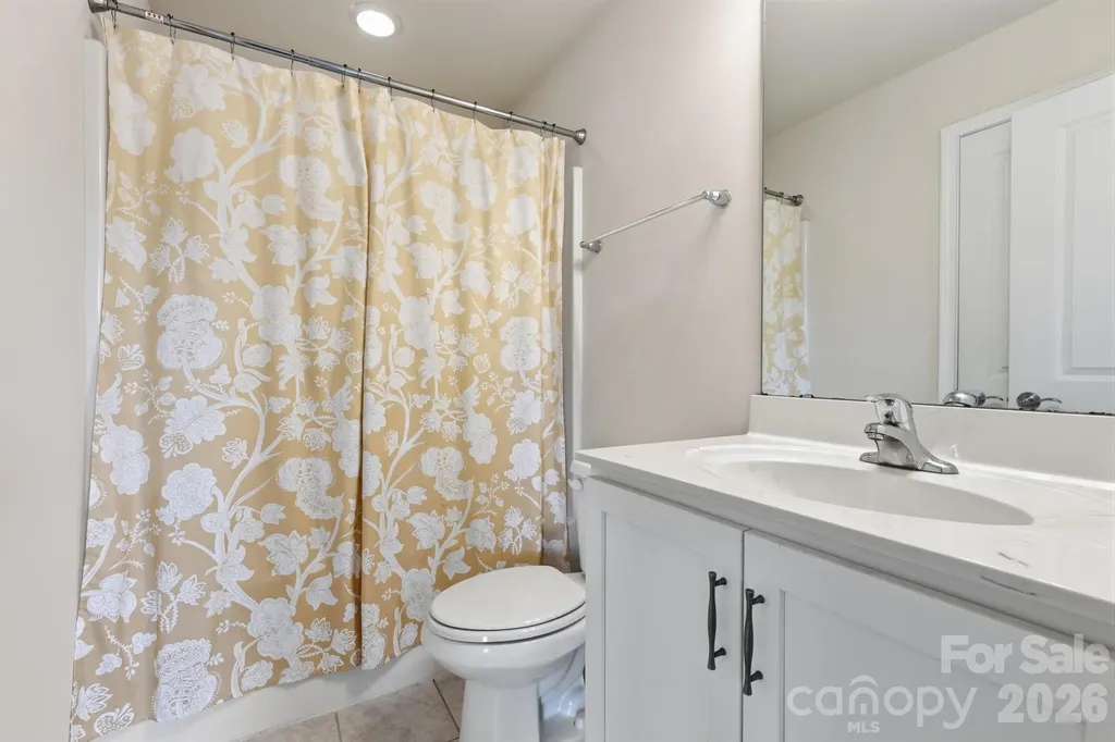 1502 Sharon Road W Charlotte NC 28210