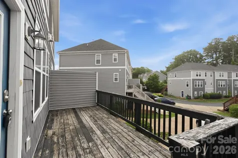1502 Sharon Road W Charlotte NC 28210