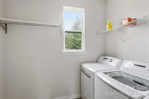 1502 Sharon Road W Charlotte NC 28210