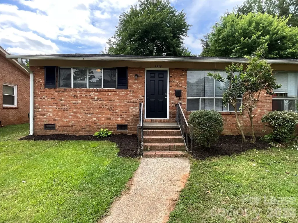4928 Malibu Drive Charlotte NC 28215