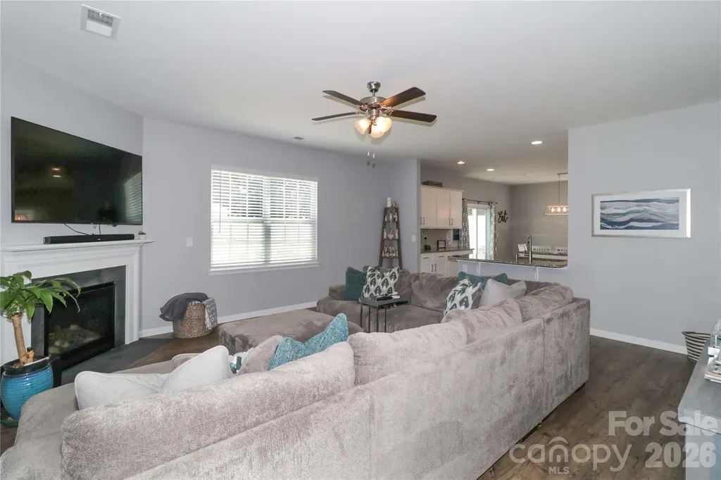 124 Kingsway Drive Mooresville NC 28115