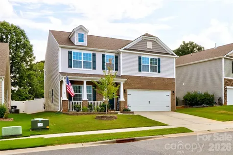 124 Kingsway Drive Mooresville NC 28115