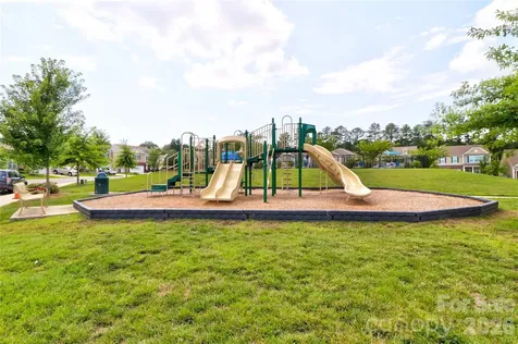 124 Kingsway Drive Mooresville NC 28115