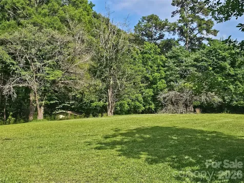 2078 Knight Road Lancaster SC 29720