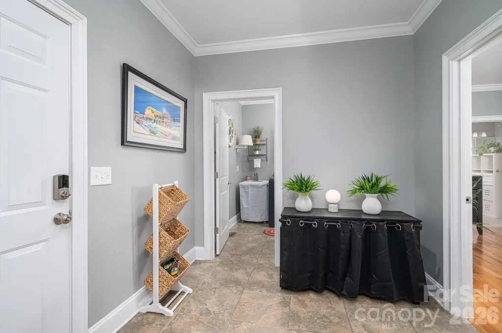 1017 Peninsula Drive Belmont NC 28012