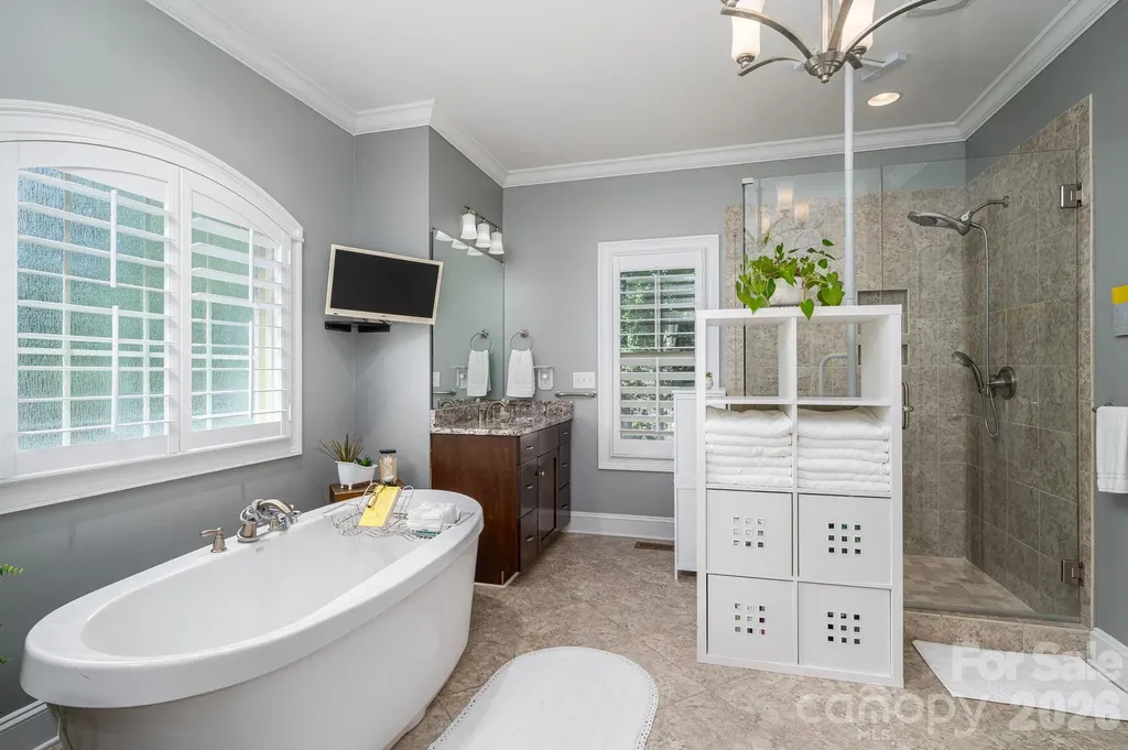 1017 Peninsula Drive Belmont NC 28012