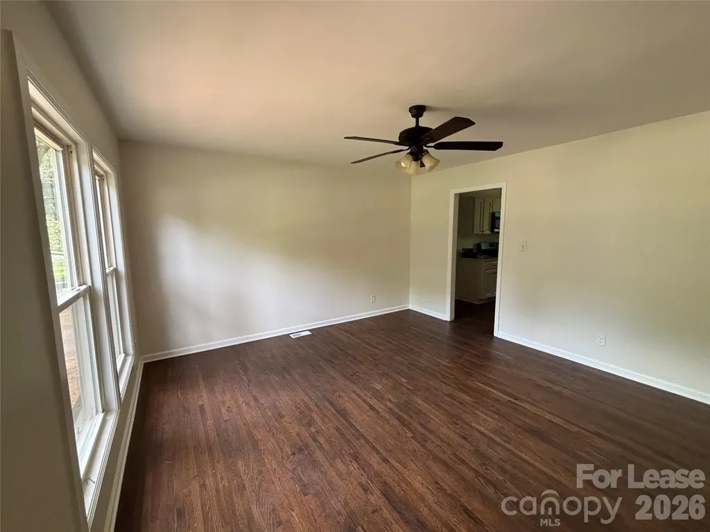 2627 Dora Drive Charlotte NC 28215