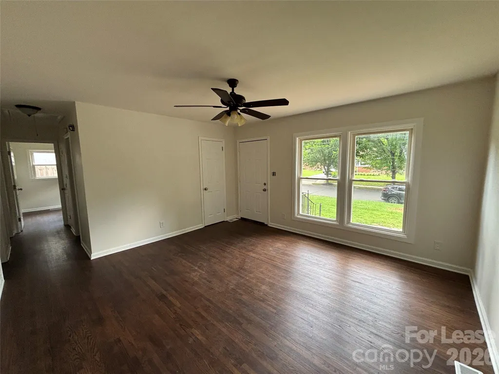 2627 Dora Drive Charlotte NC 28215