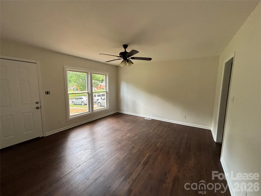 2627 Dora Drive Charlotte NC 28215