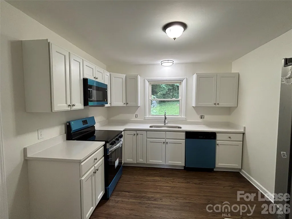 2627 Dora Drive Charlotte NC 28215