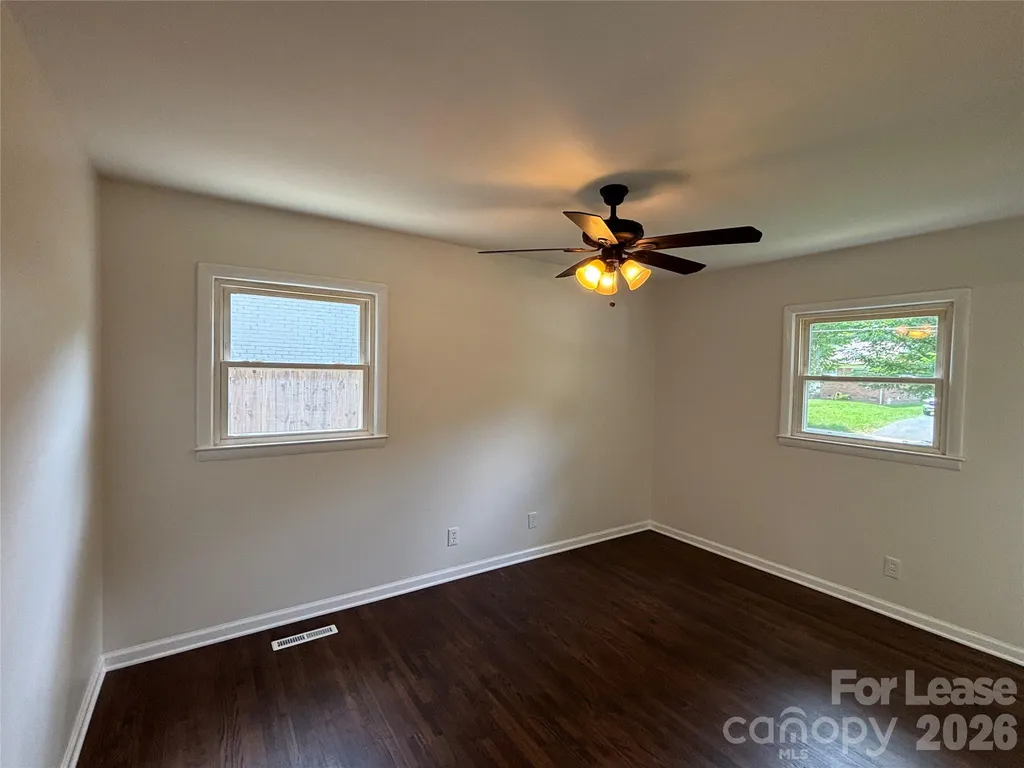 2627 Dora Drive Charlotte NC 28215