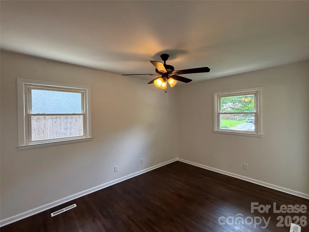 2627 Dora Drive Charlotte NC 28215