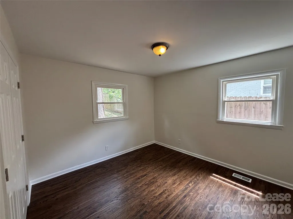 2627 Dora Drive Charlotte NC 28215
