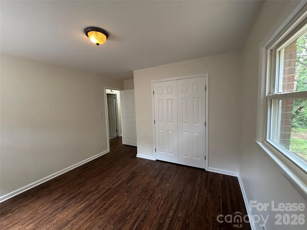 2627 Dora Drive Charlotte NC 28215