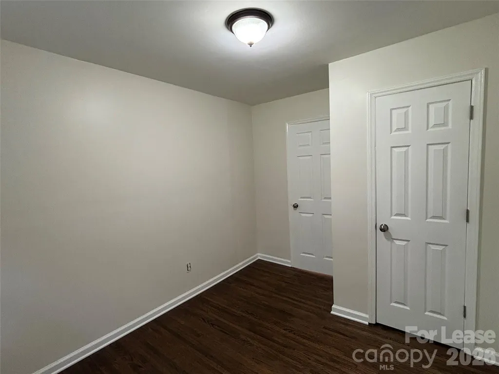 2627 Dora Drive Charlotte NC 28215