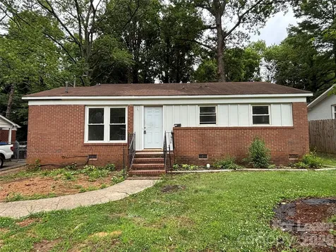 2627 Dora Drive Charlotte NC 28215