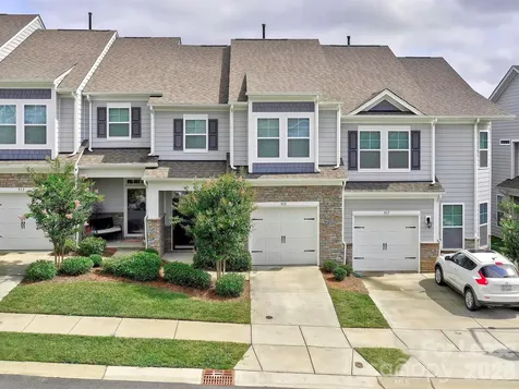 915 Emma Kate Court Lake Wylie SC 29710